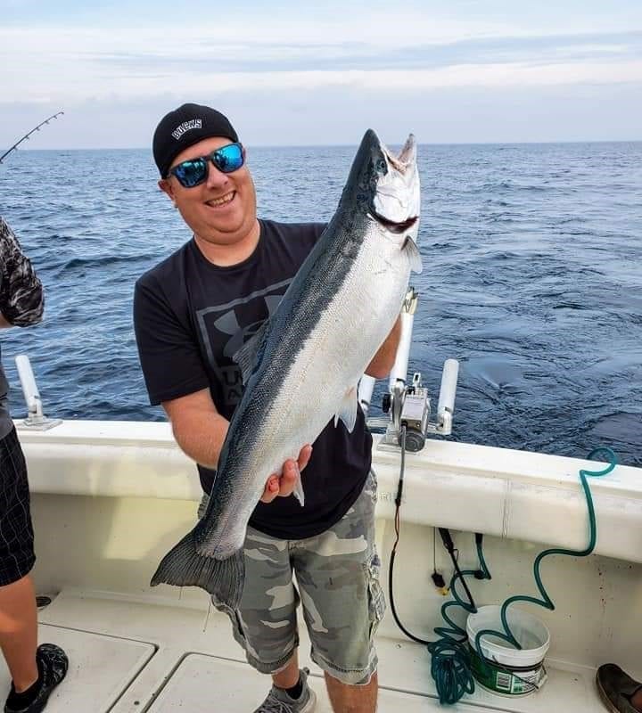 caught king salmon lake michigan